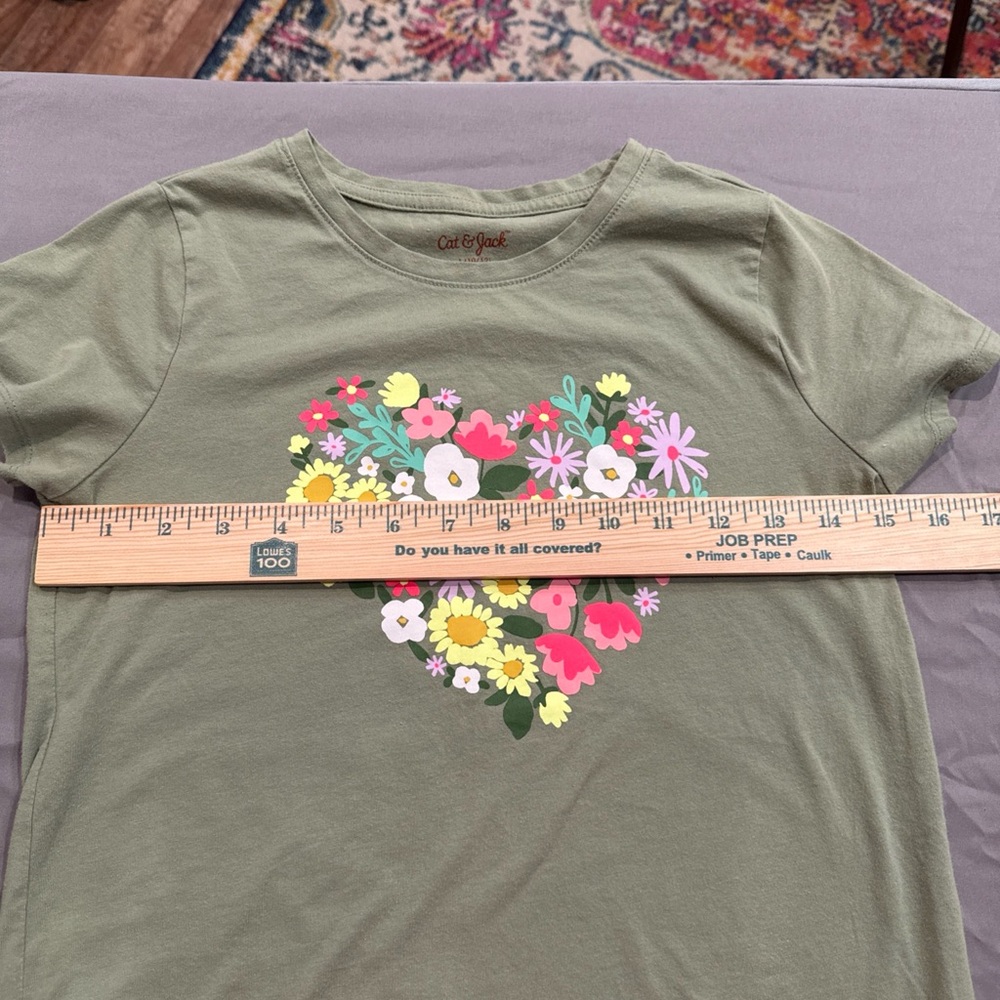 Girls Green Floral Heart Tee T Shirt Large 10 12 Top Springcore Boho Casual Soft - Picture 8 of 10